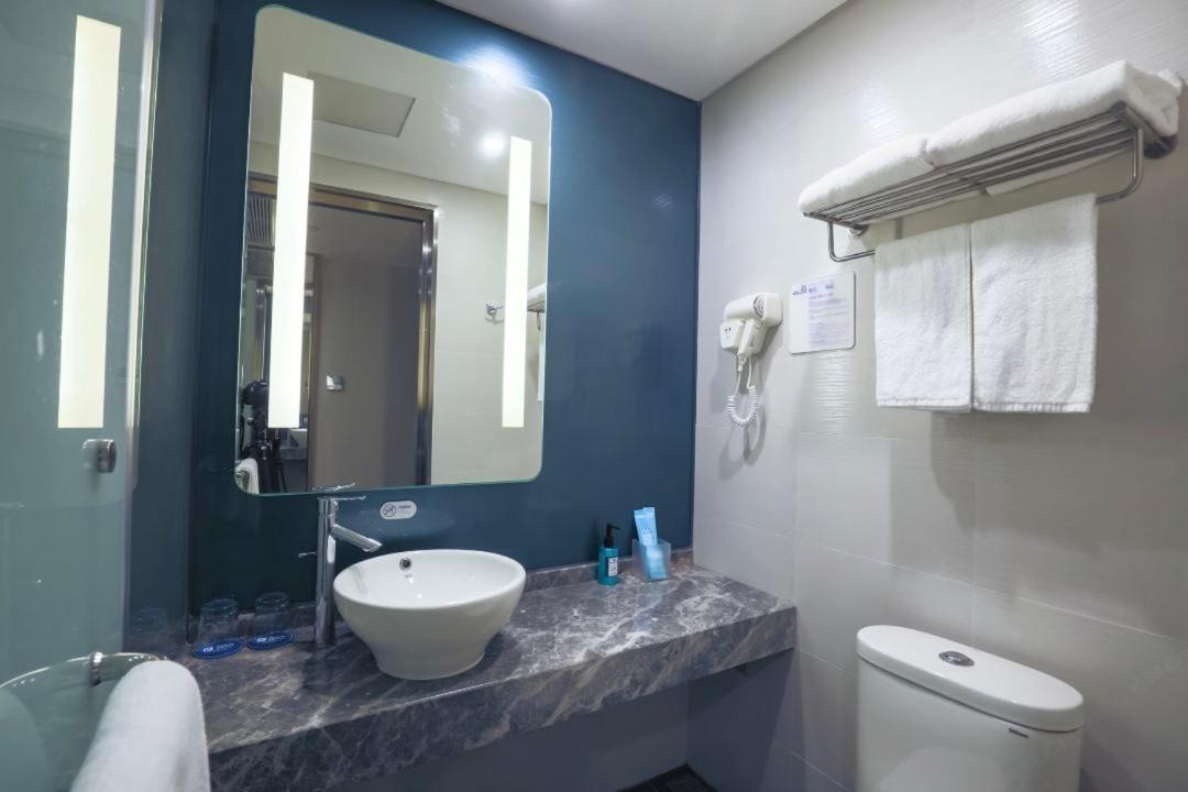 Holiday Inn Express - Xiamen City Center By Ihg Экстерьер фото
